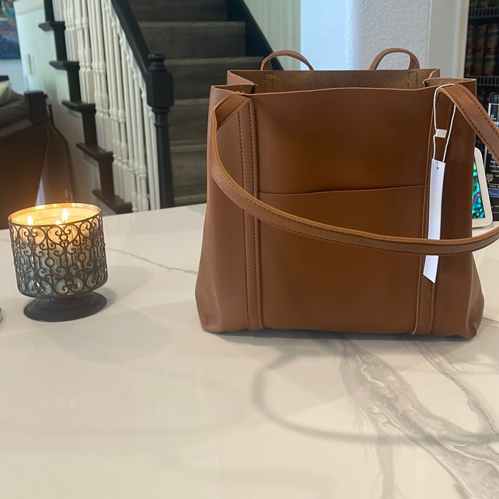 Henny & Lev Vegan Faux Leather Tan Tote Bag Purse NWT - Stylish and Sustainable - Picture 1 of 5